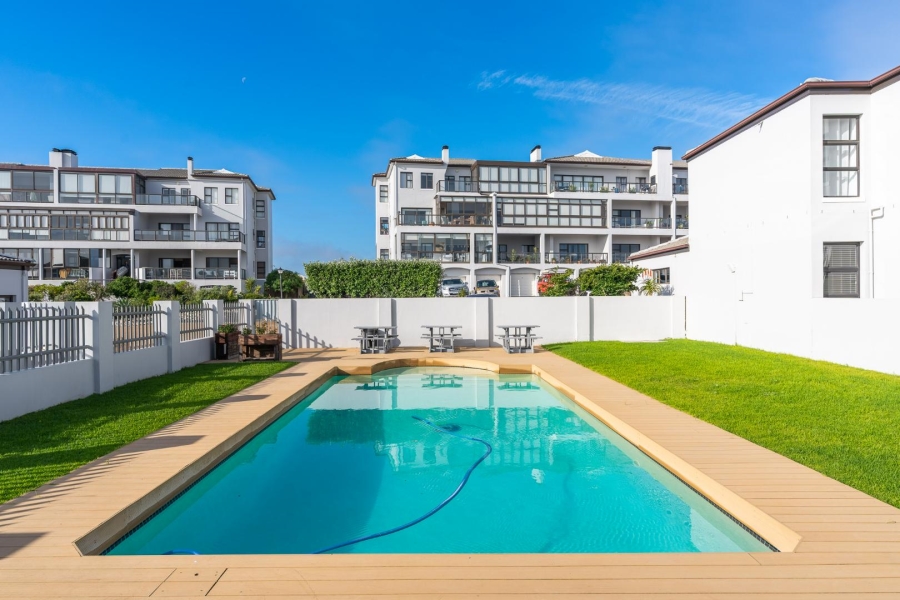 To Let 2 Bedroom Property for Rent in Big Bay Western Cape